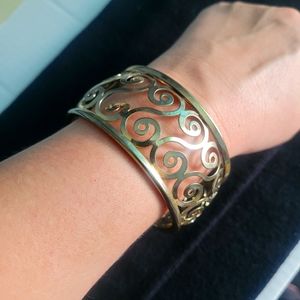 Gold tone statement Bracelet.